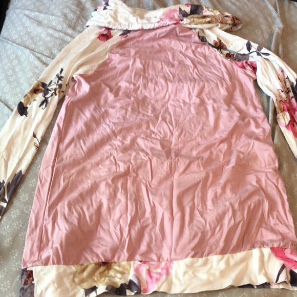 Light sweatshirt - Picture 2 of 3